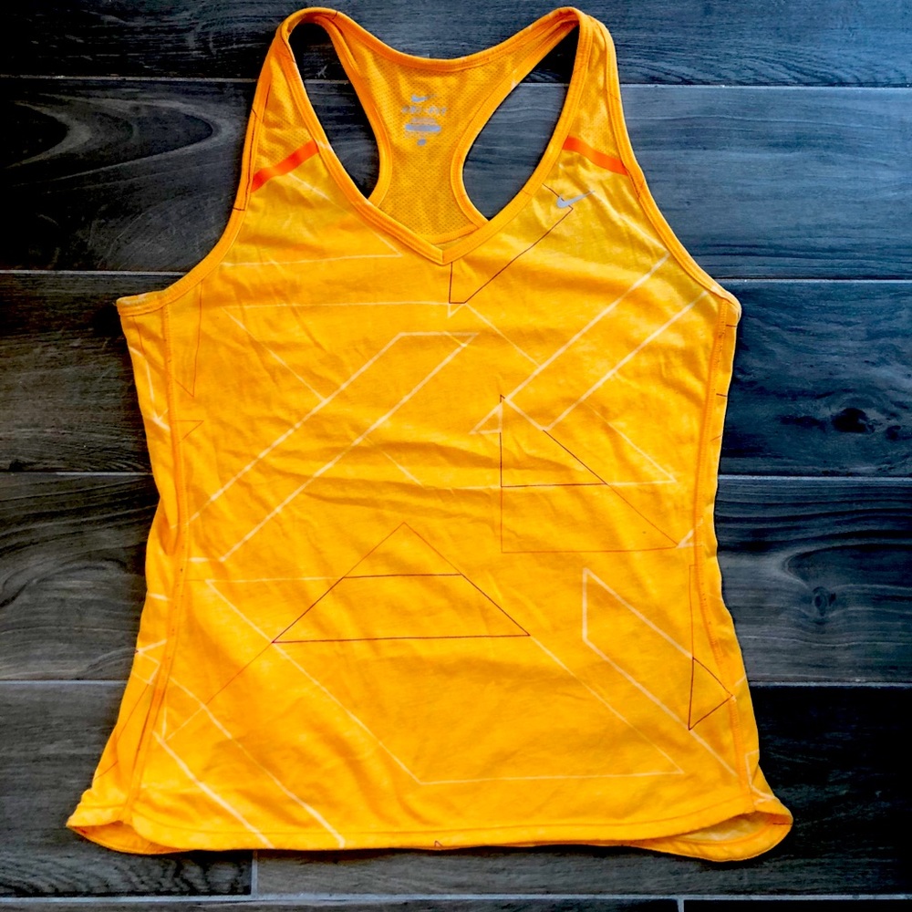 NIKE TANK